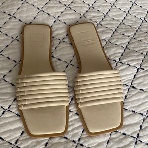 Dolce Vita Sandals